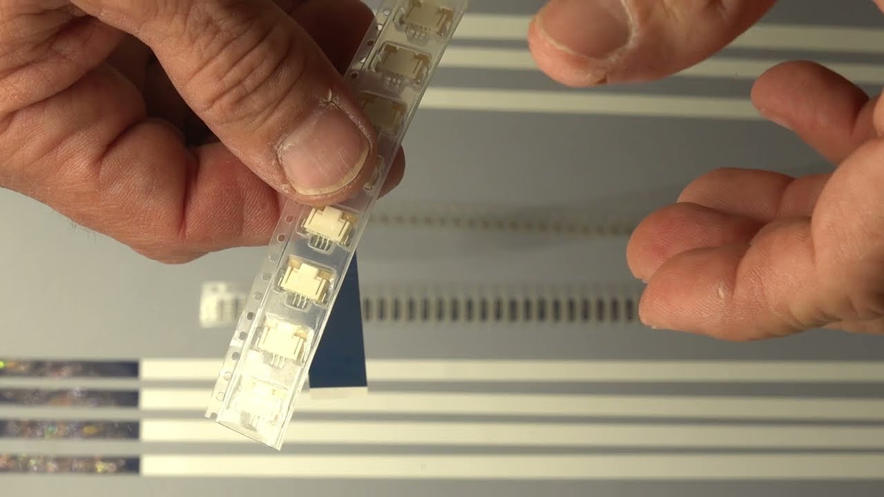 SMT Splicing Hacks Every Technician Should Know!  How to use a Leadertape Extender the right way.