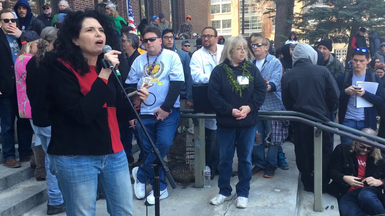 Arizona doctor Sue Sisley speaks at Hash Bash 2017