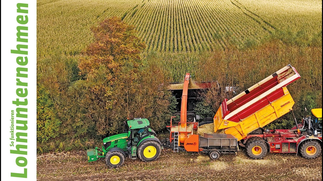 Mais überladen mit Schneefräse - Lohnunternehmer im Einsatz