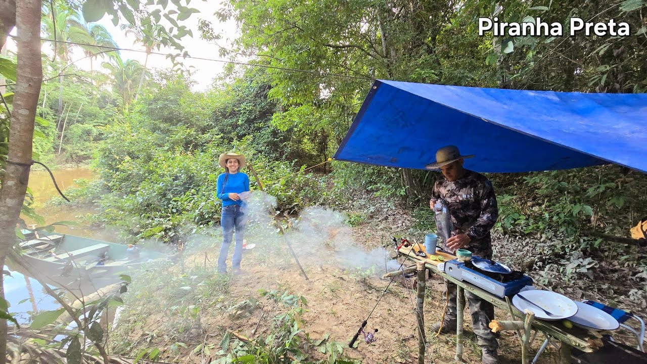 Fizemos uma pescaria embarcada e pegamos piranha preta gigante
