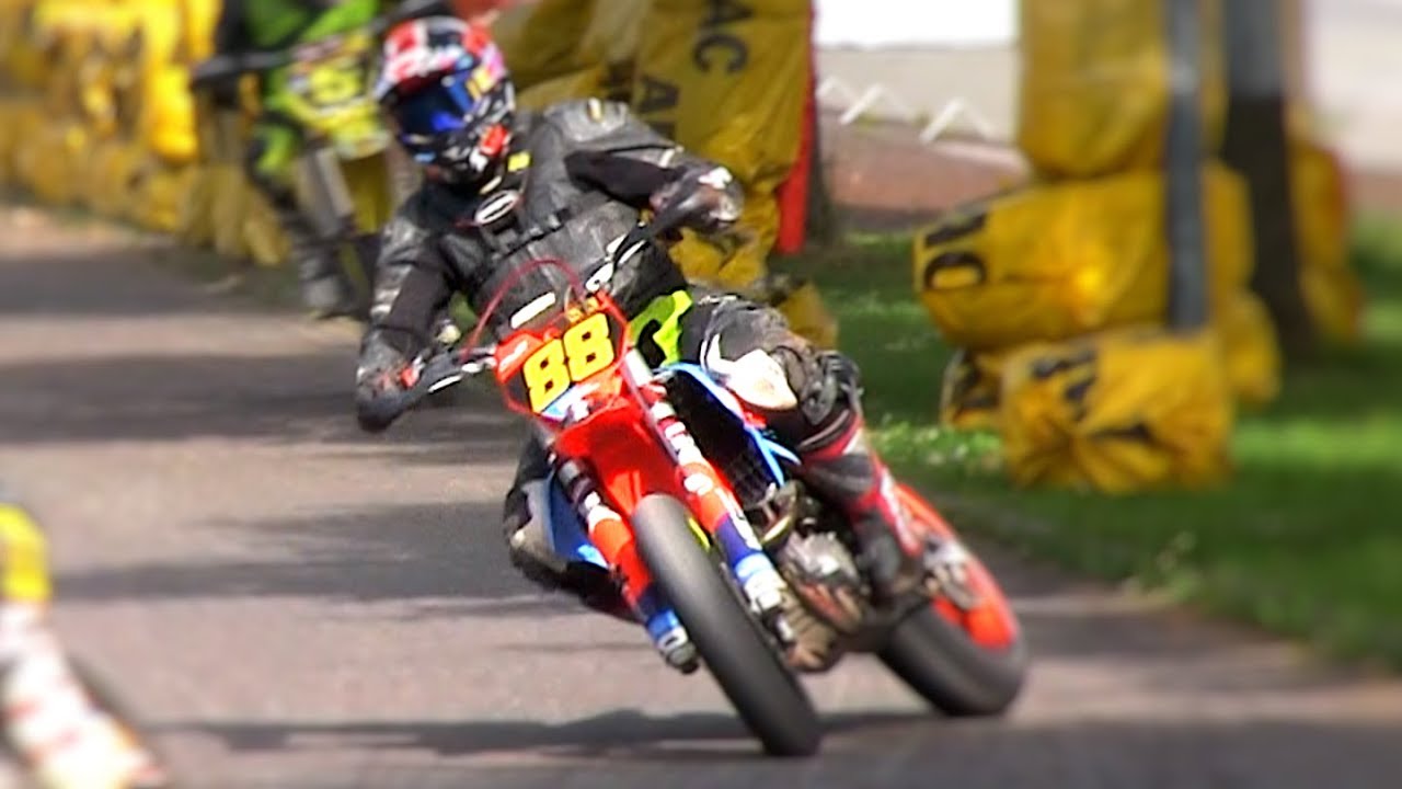 Supermoto Drifts, Jumps & Action | iDM St. Wendel 2018