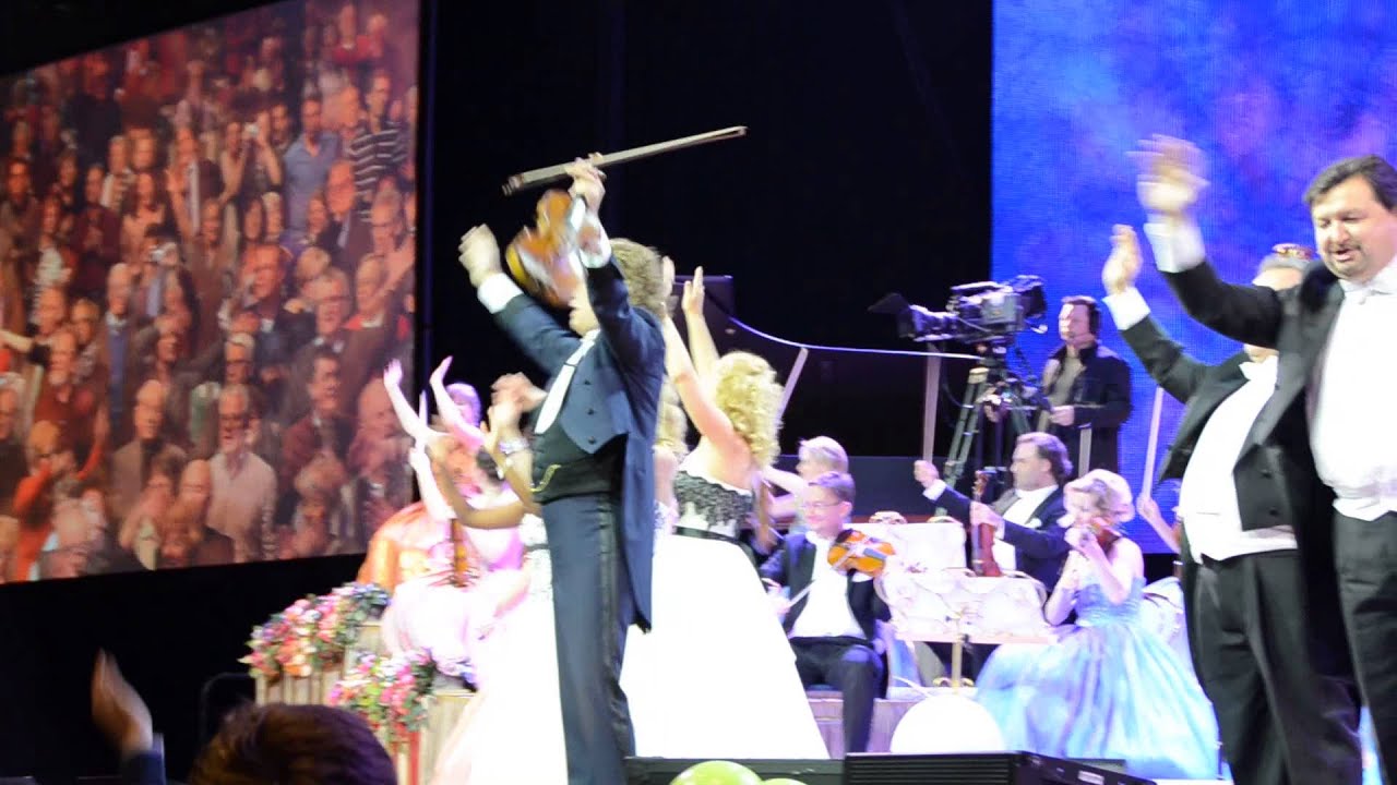 André Rieu - New Year's Concert 2014 - Köln