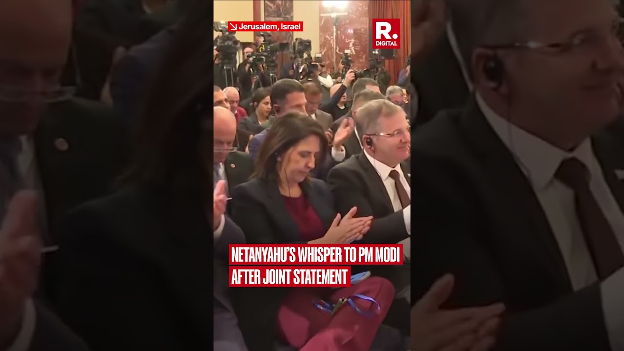 Netanyahu&rsquo;s Whisper to PM Modi After Joint Statement