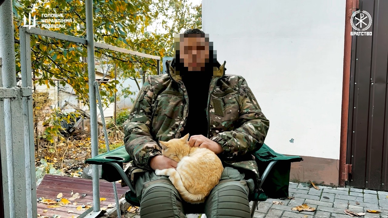 “Тут люди один за одним стоять. Ніхто нікого не кидає” — інтерв'ю з бійцем батальйону “Братство”