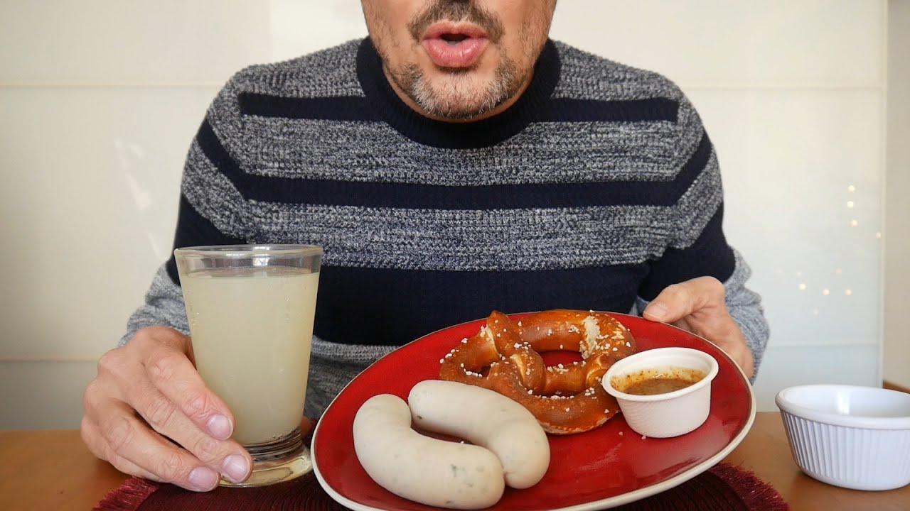 ASMR Breakfast Eating Sounds &ndash; Bavarian Breakfast &ndash; Weisswurstfr&uuml;hst&uuml;ck