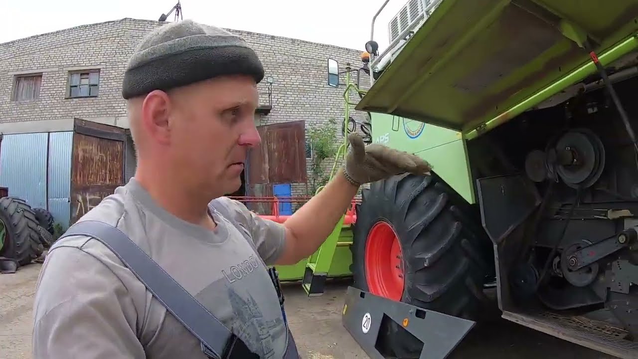 Подготовка комбайна CLAAS к полевым работам. К-701 против зарослей клёна.
