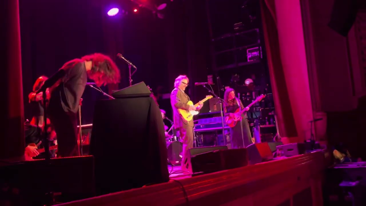 Jeff Tweedy playing London Calling 21 Feb 2026 Islington Academy Hall