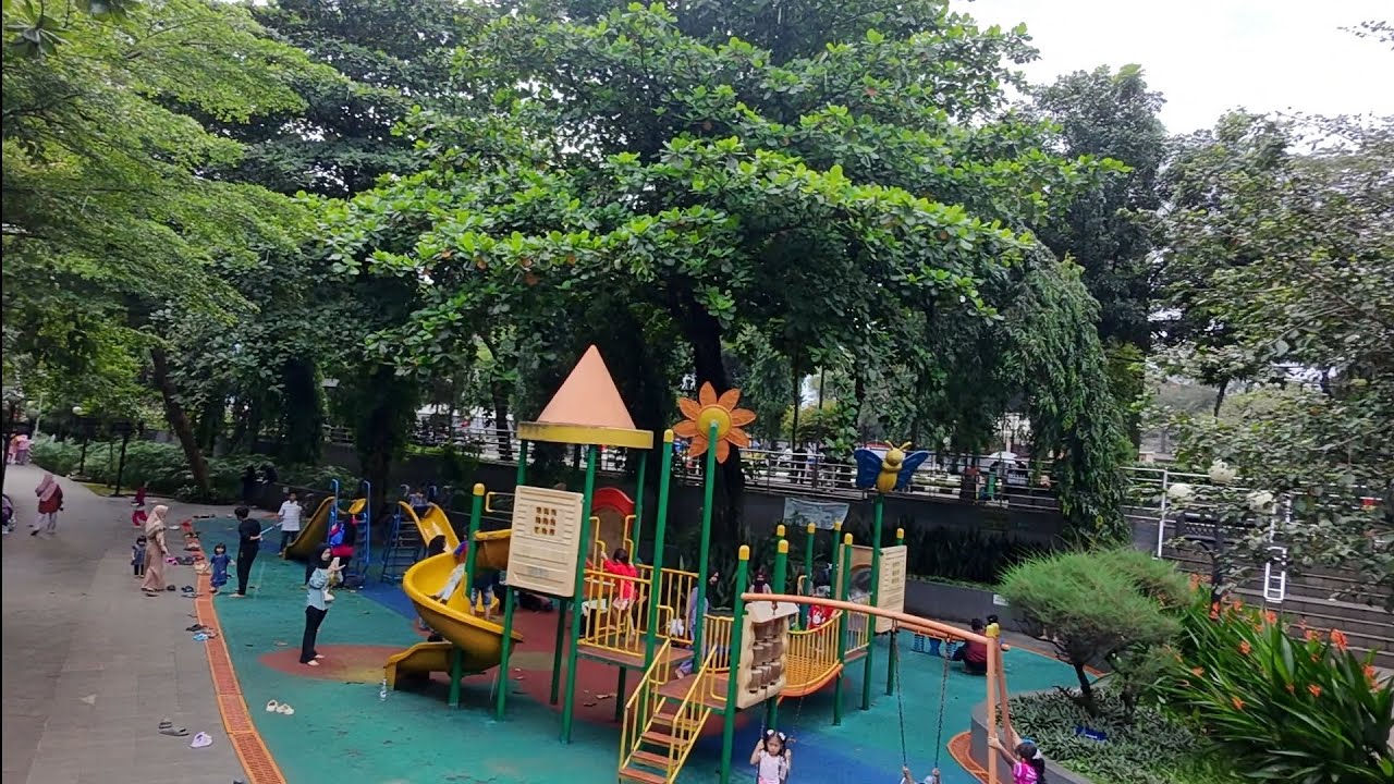 Taman Cibinong Situ Plaza