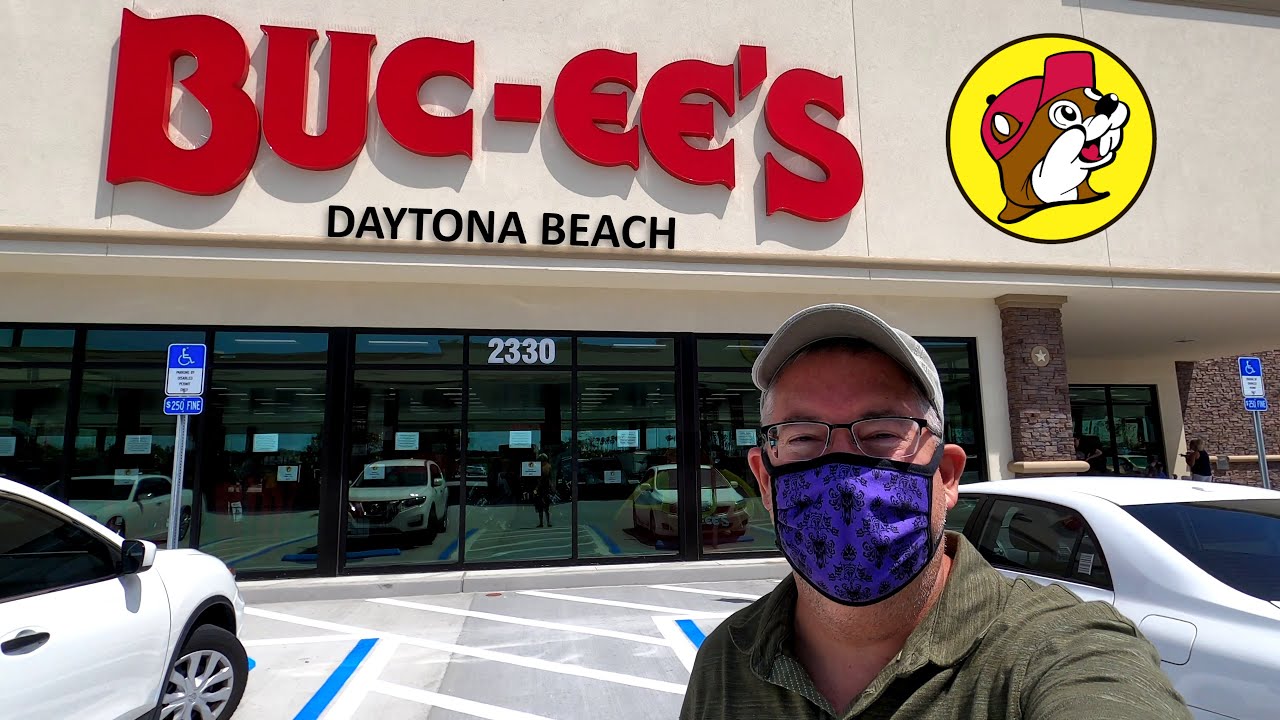 Shopping at Buc-ee's in Daytona Beach, Florida