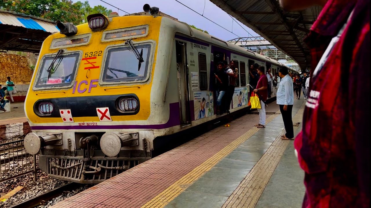 Ulhasnagar Railways Station ll Mumbai Local Train Arrivel and Departure from Ulhasnagar Station
