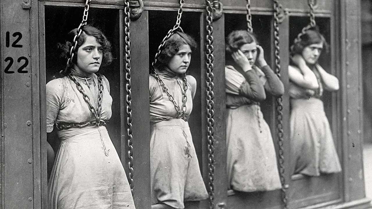 Shocking Moments in History That Nobody Talks About - Rare Vintage Photos