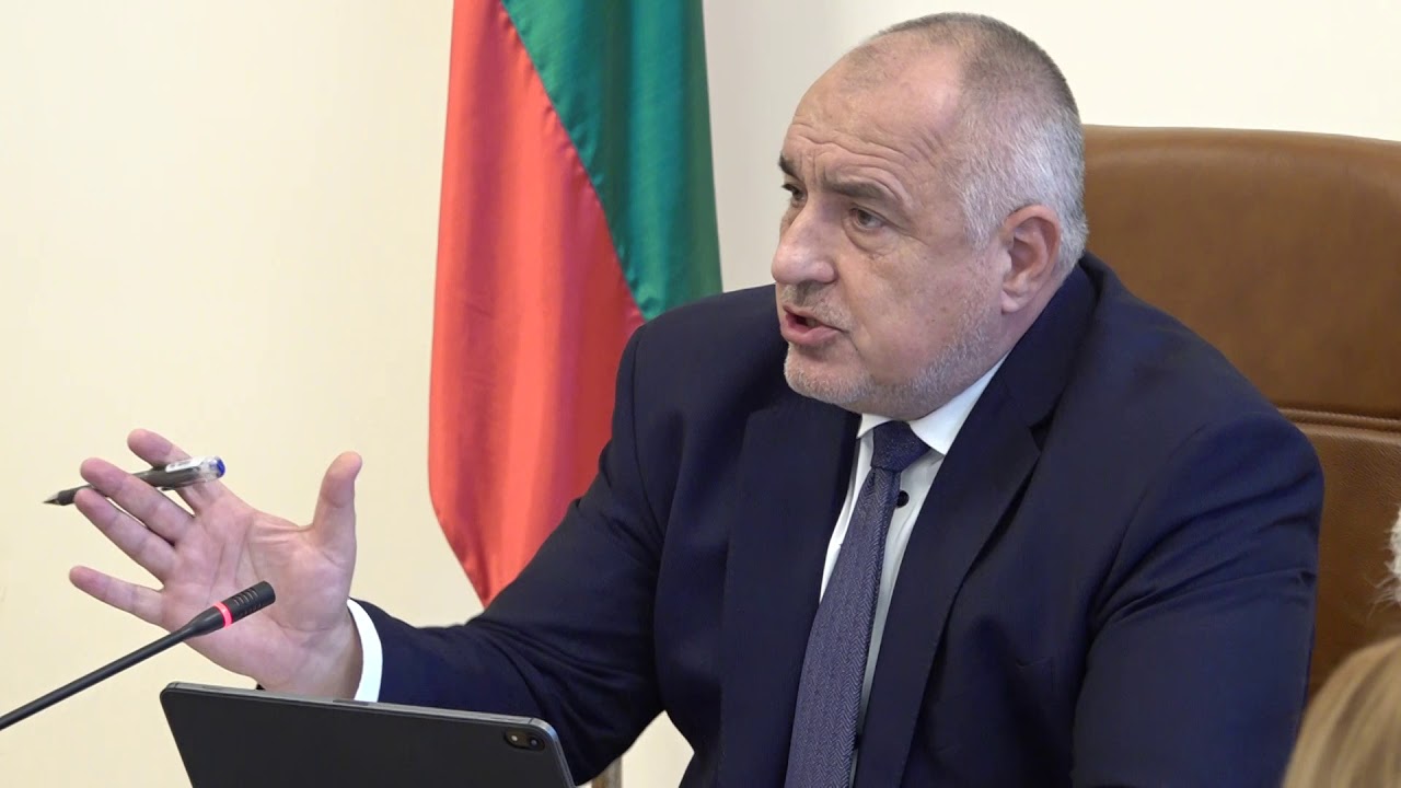 Борисов: С над 350 000 ваксинирани и оздравели след COVID-19 на 1 март ресторантите ще отворят
