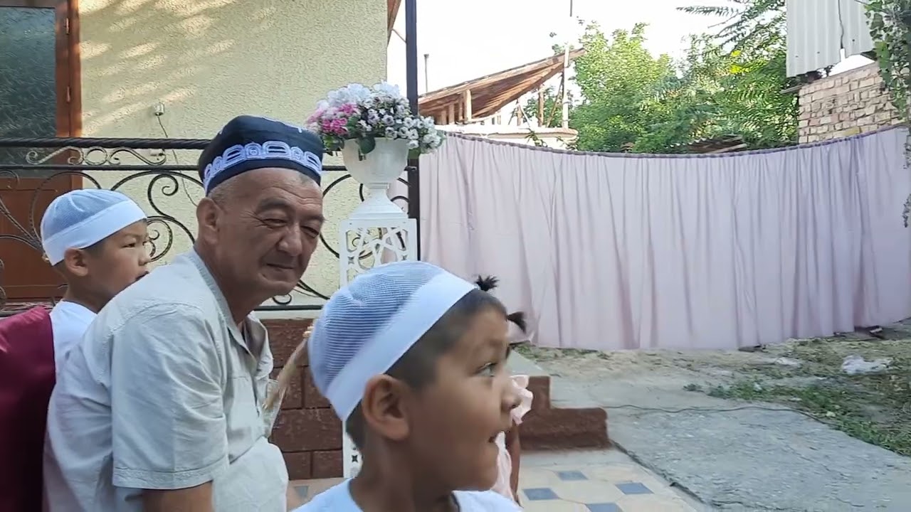 OLIMHOJA HOSHIMOV ESKI DO'STLAR