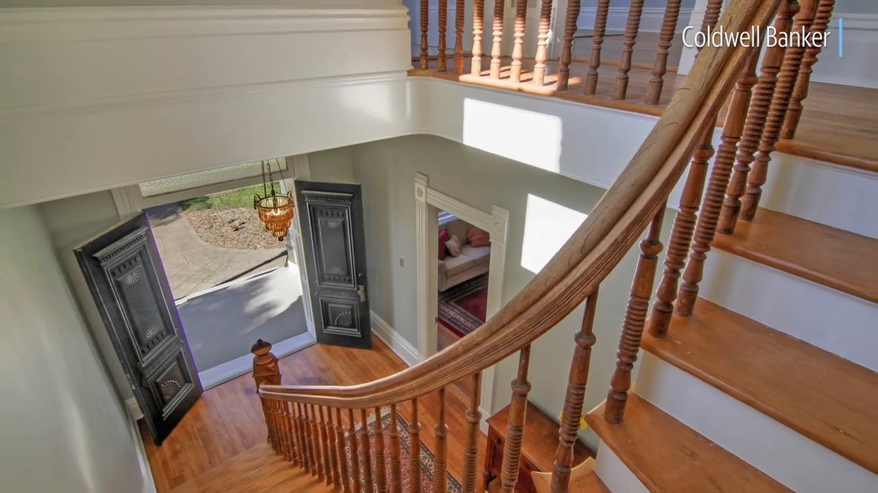 Tour this $1 million Sacramento home built by former sheriff and doctor