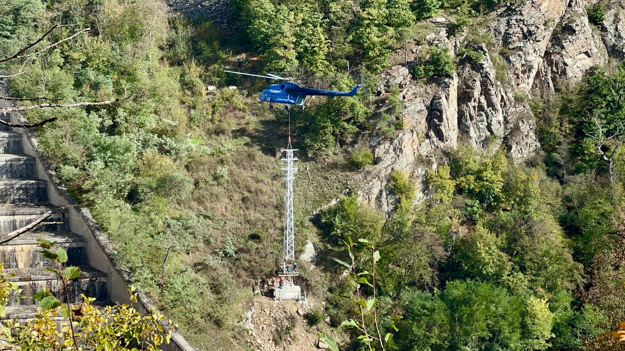 Vrtulník Vranov nad Dyjí | Výměna stožárů u hráze přehrady