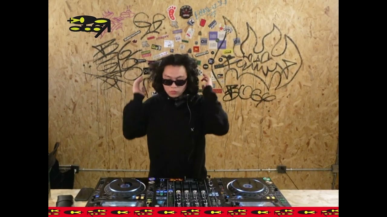 C+Radio 26 SS E06 w/ Nenhao