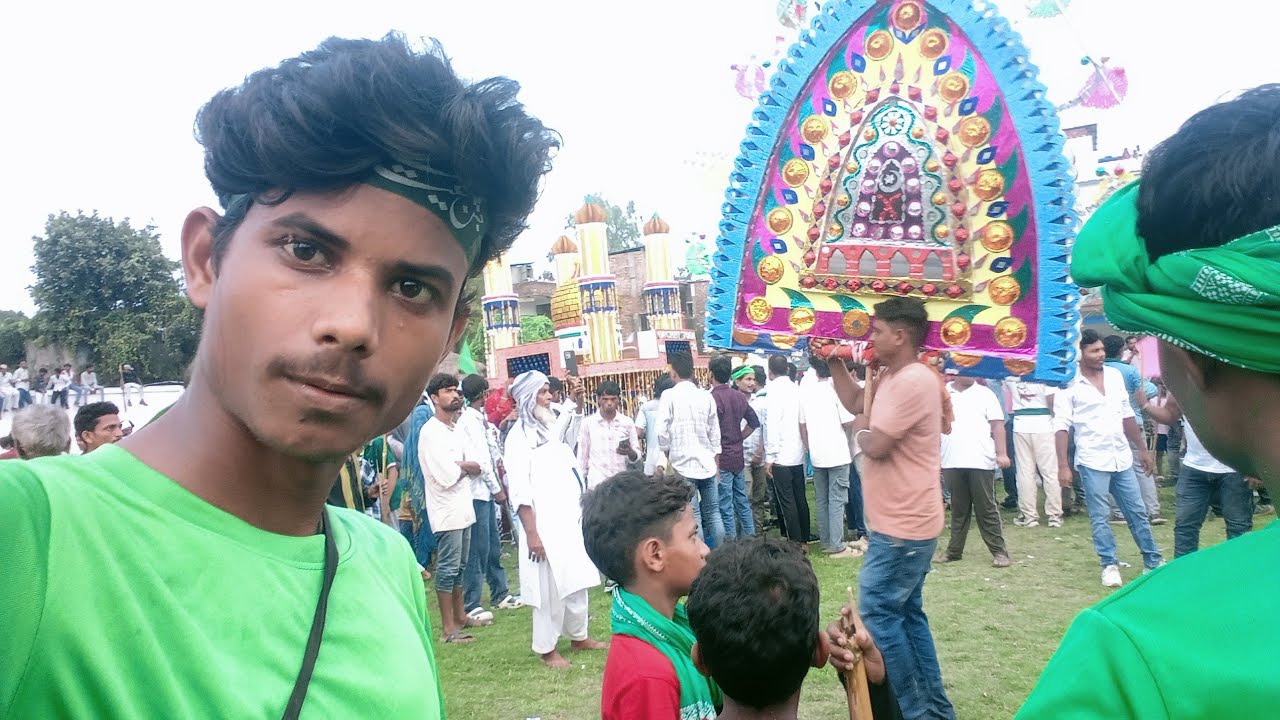 Araria item film ka mohharam ka video la