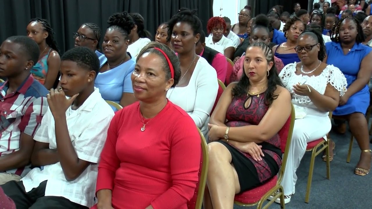 Close to 300 Saint Lucians graduate with CVQ Certifications