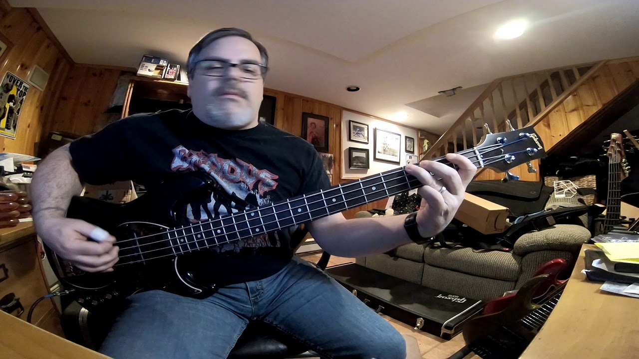 Judas Priest - Exciter (bass cover)