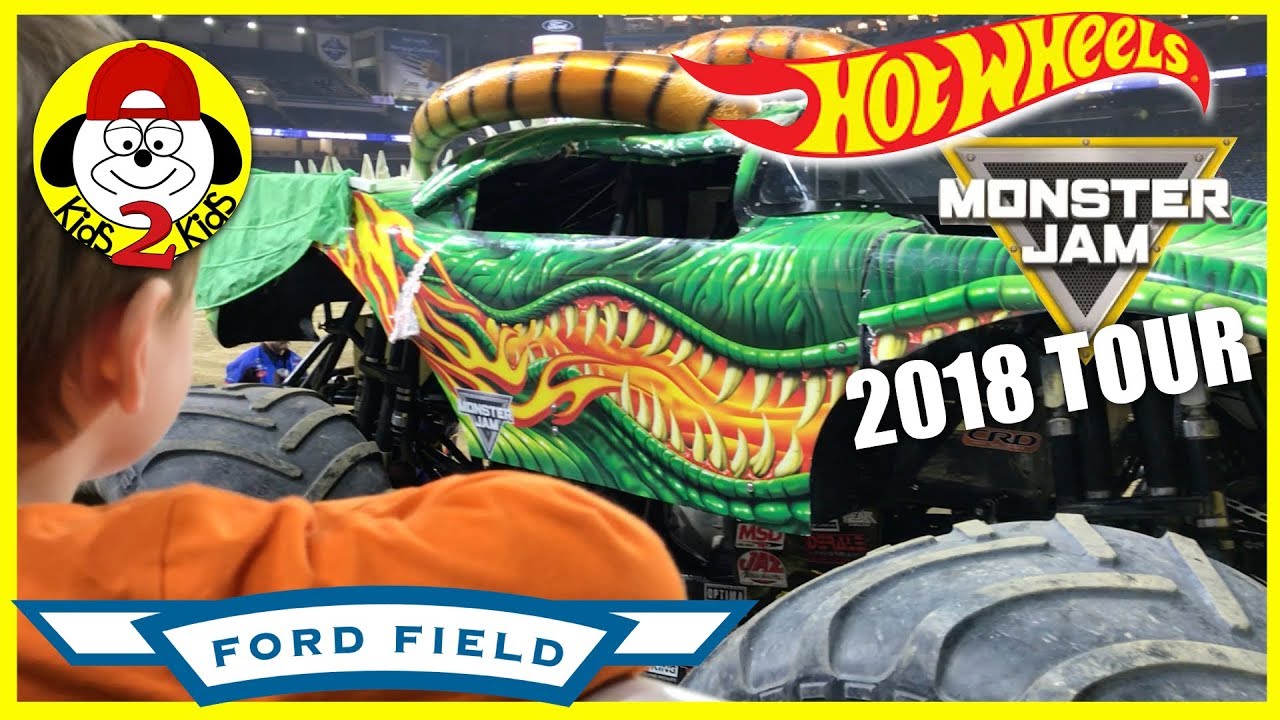 Hot Wheels Monster Jam Trucks Racing - 2018 Freestyle Show HIGHLIGHTS (Ford Field)