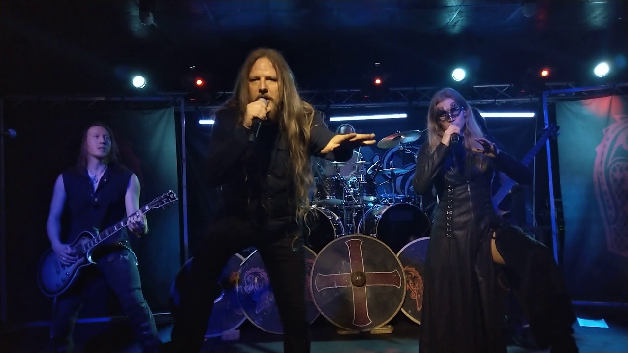 Leaves´Eyes - Black Butterfly - live Dagda Retorbido (PV) 15/12/19 italy