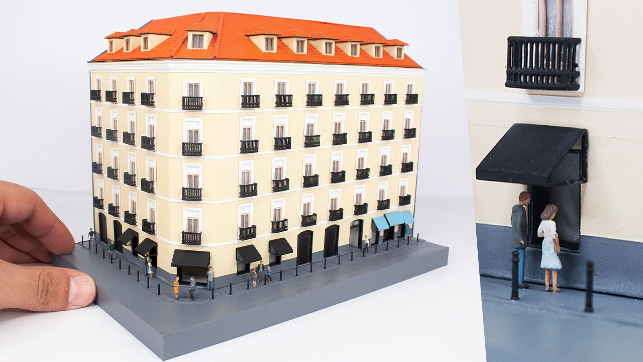 Miniature Building from Madrid, Spain / N Scale Corner building