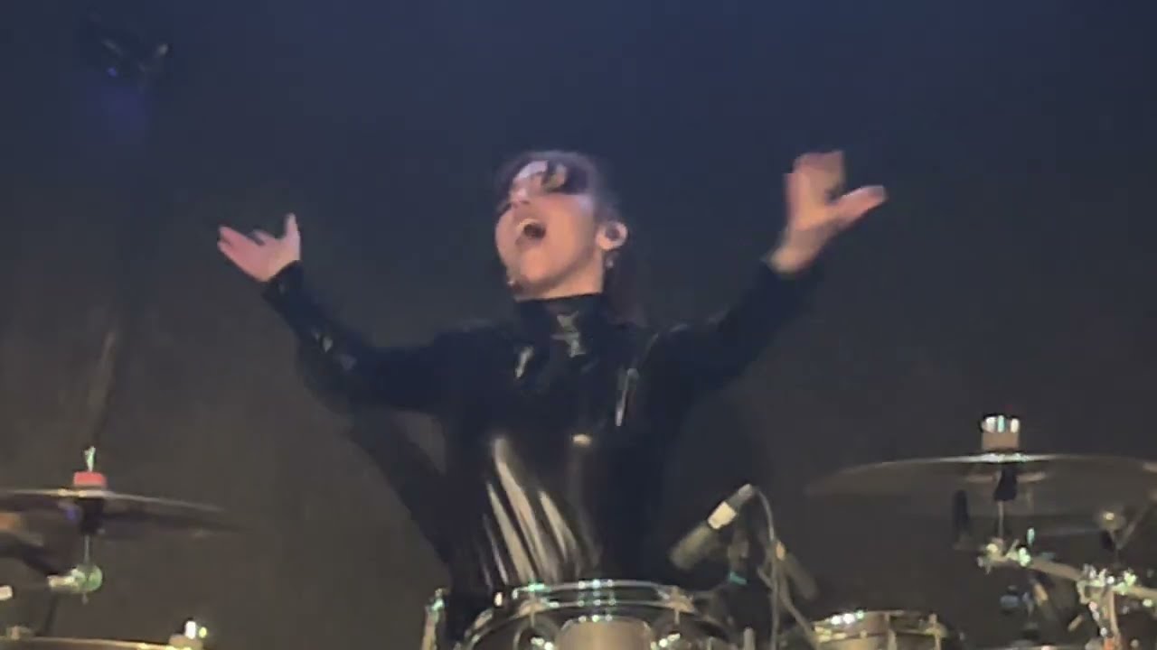 The Warning - Survive (Live) | Mayday Tour | Saltillo