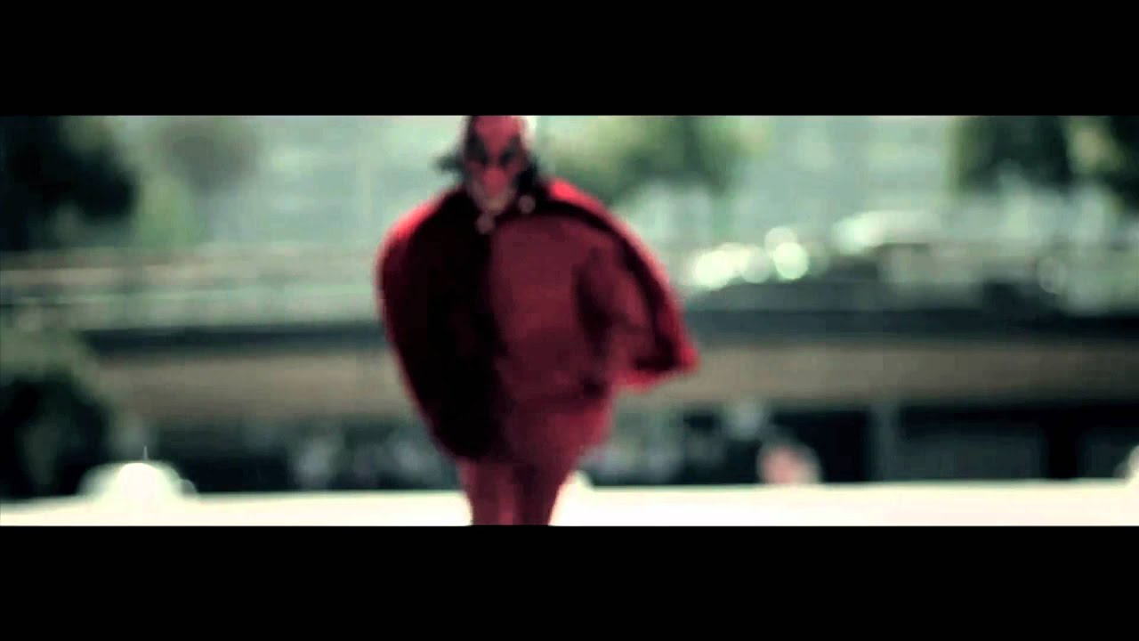 Enjambre - Enemigo (Videoteca de Red Bull Tour Bus)