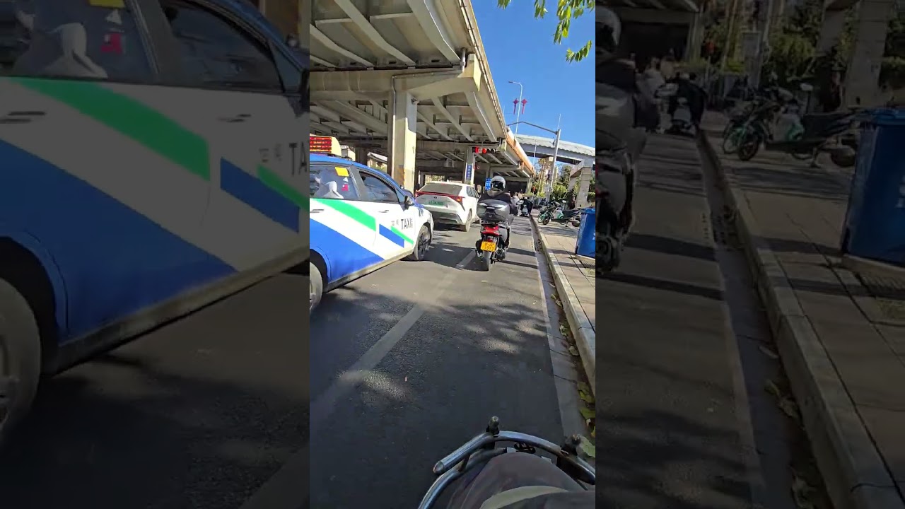 Street driving in Kunming city 21th of January part 1