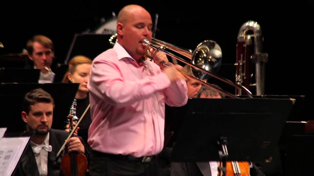 Derek Bourgeois: Concerto for Solo Trombone and Symphony Orchestra