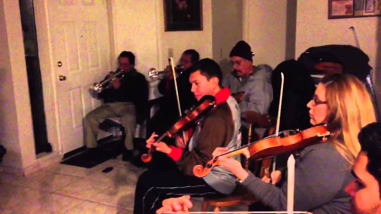 Mariachi Zacatecas de Rosario Yañez- Lindas Mexicanas