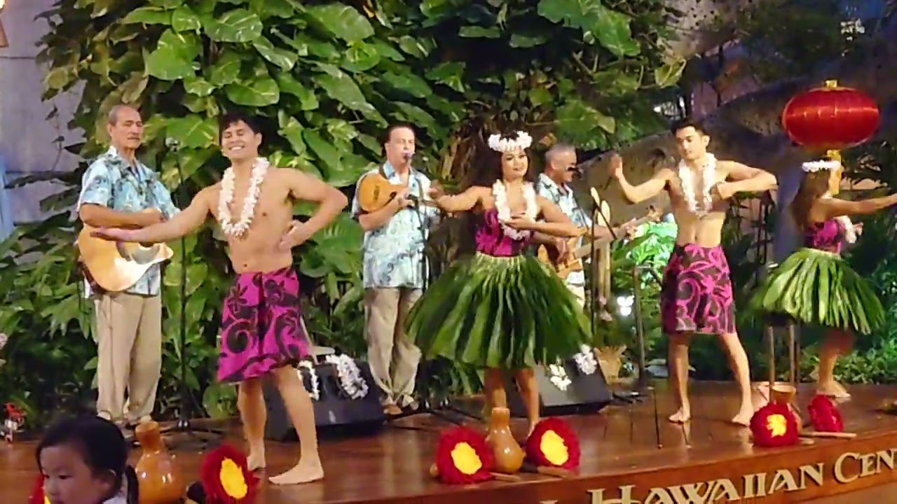Royal Hawaiian Center Hula Show ロイヤルハワイアンセンター フラショー