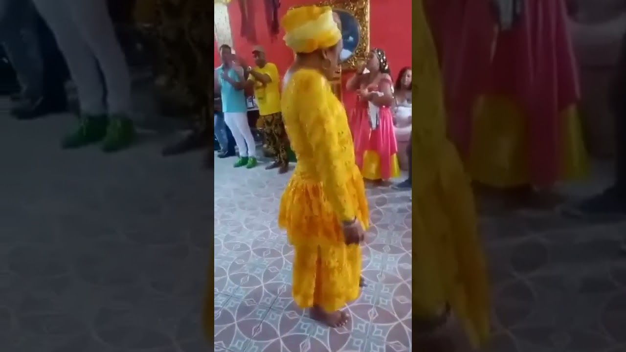 Chegada de Pombagira Bagaceira - A Carruagem Quebrou na Estrada