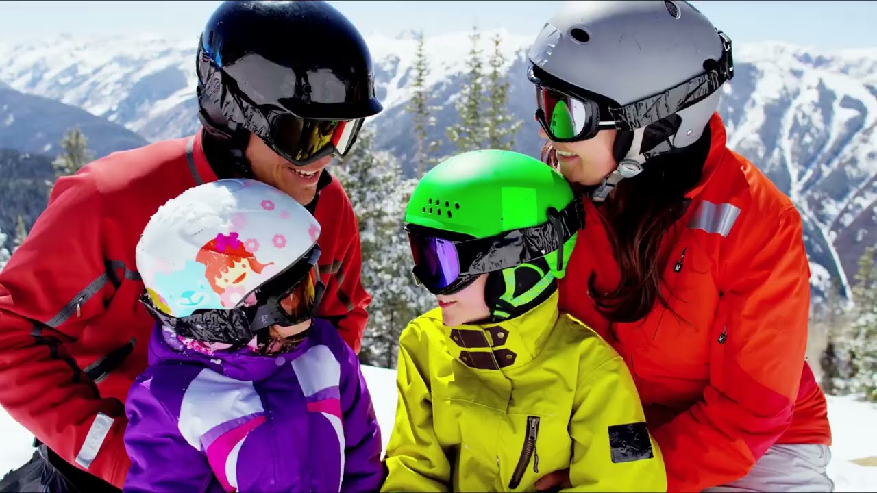 Top 5 Family Ski Resorts in North America for the Holidays!