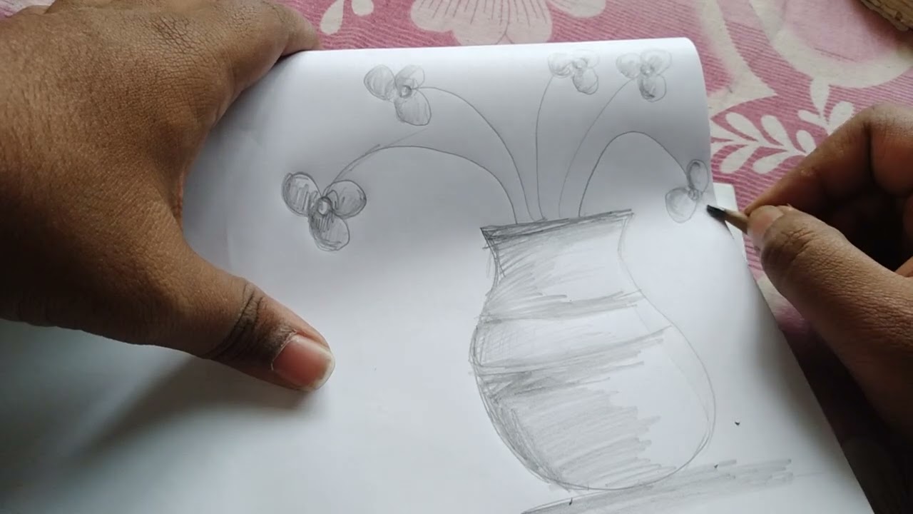 🌸🌸flower  vase drawing at pencil sketch 