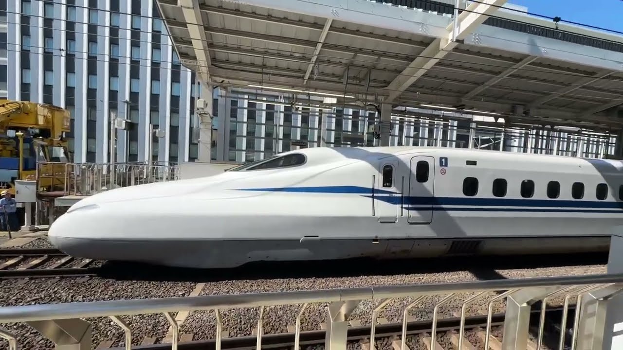 Kyoto Station - Bullet Train platform walk to JR lines