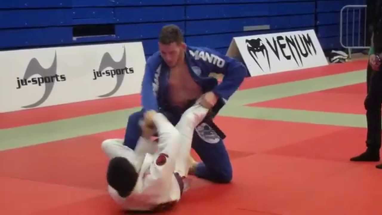 Munkhbayar Altantugs vs Kristóf Szűcs - IBJJF London Fall Open 2015 - Purple Adult - Open