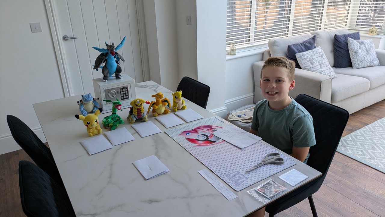 POKÉMON CHALLENGE Charizard X Mega Mondays WEEK 2