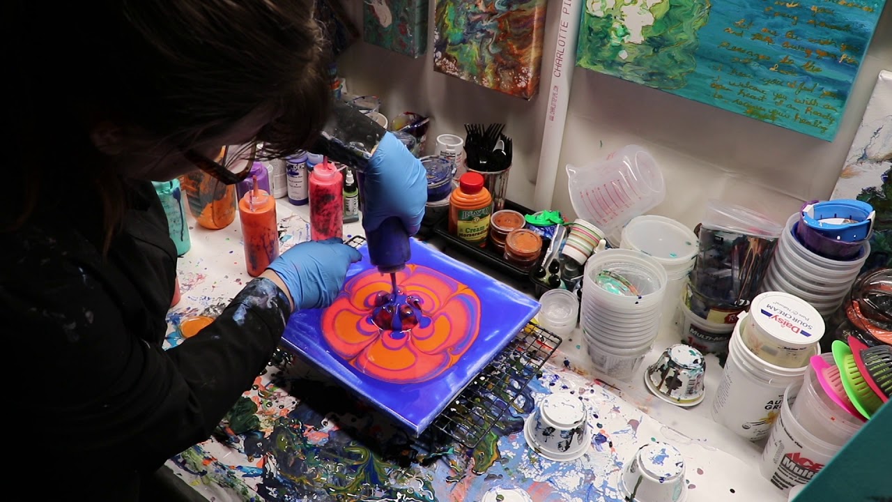 Bottle Bottom Pour Pink & Blue