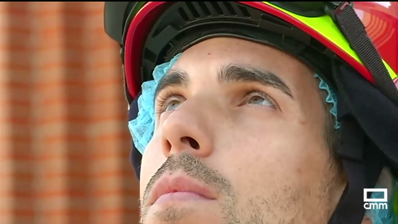 Prueba de control de vértigo para los aspirantes a bombero en Valdepeñas