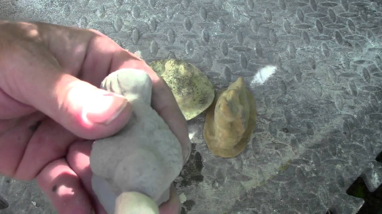 Tiny Small Micro Latex Concrete molds with slurry