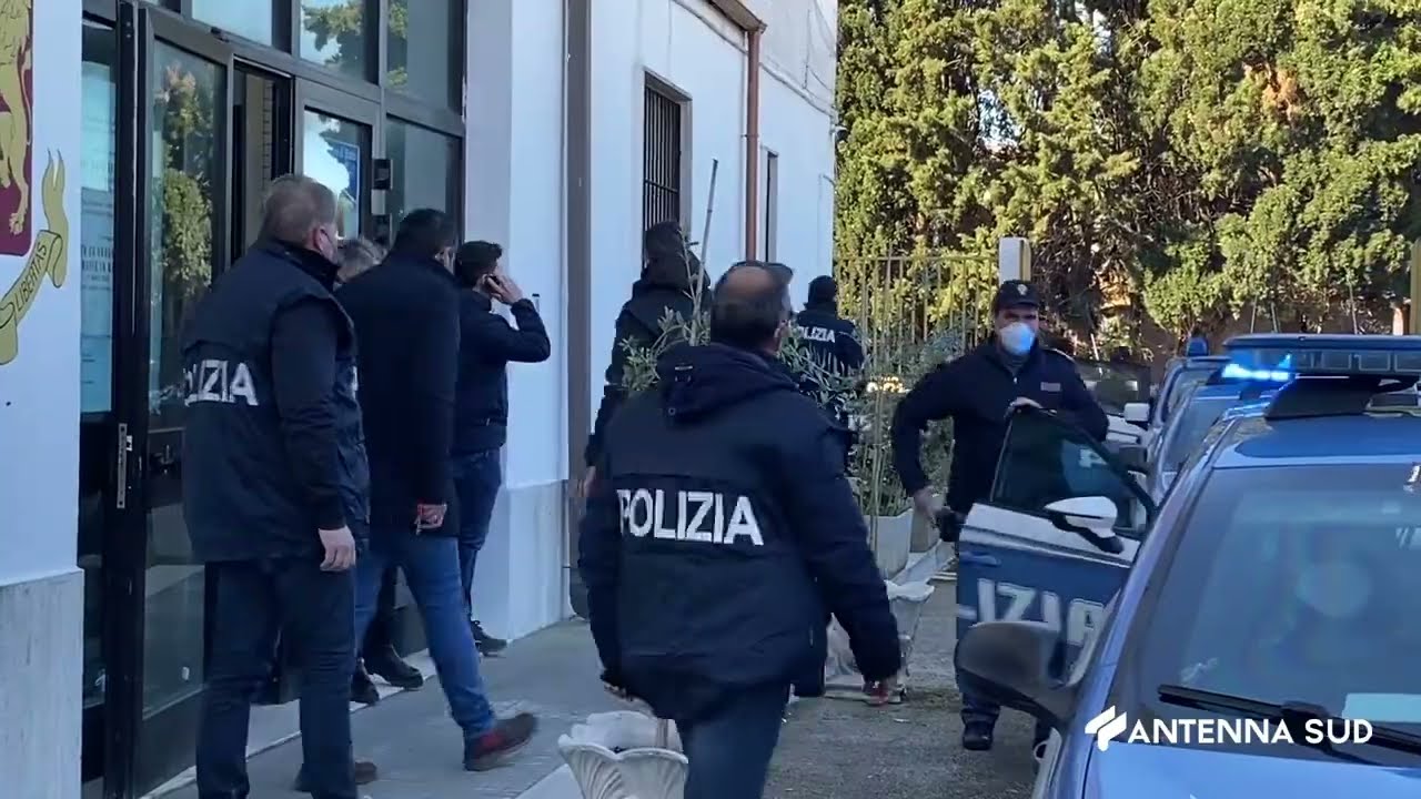 11 Aprile 2022   Mesagne   Spaccio di coca anche in lockdown   15 arresti della polizia