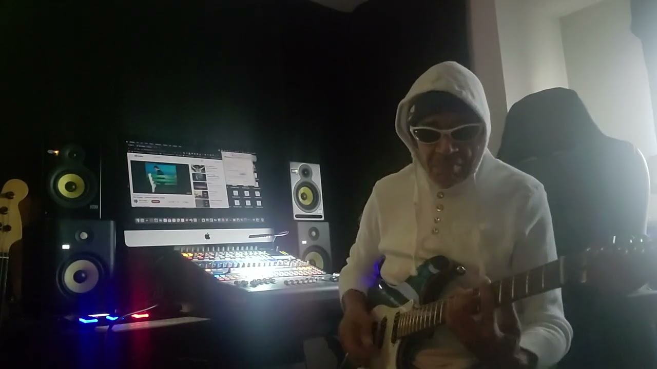 LOW DOWN BY BOZ SCAGGS cover Jimi Beckett/Guitar