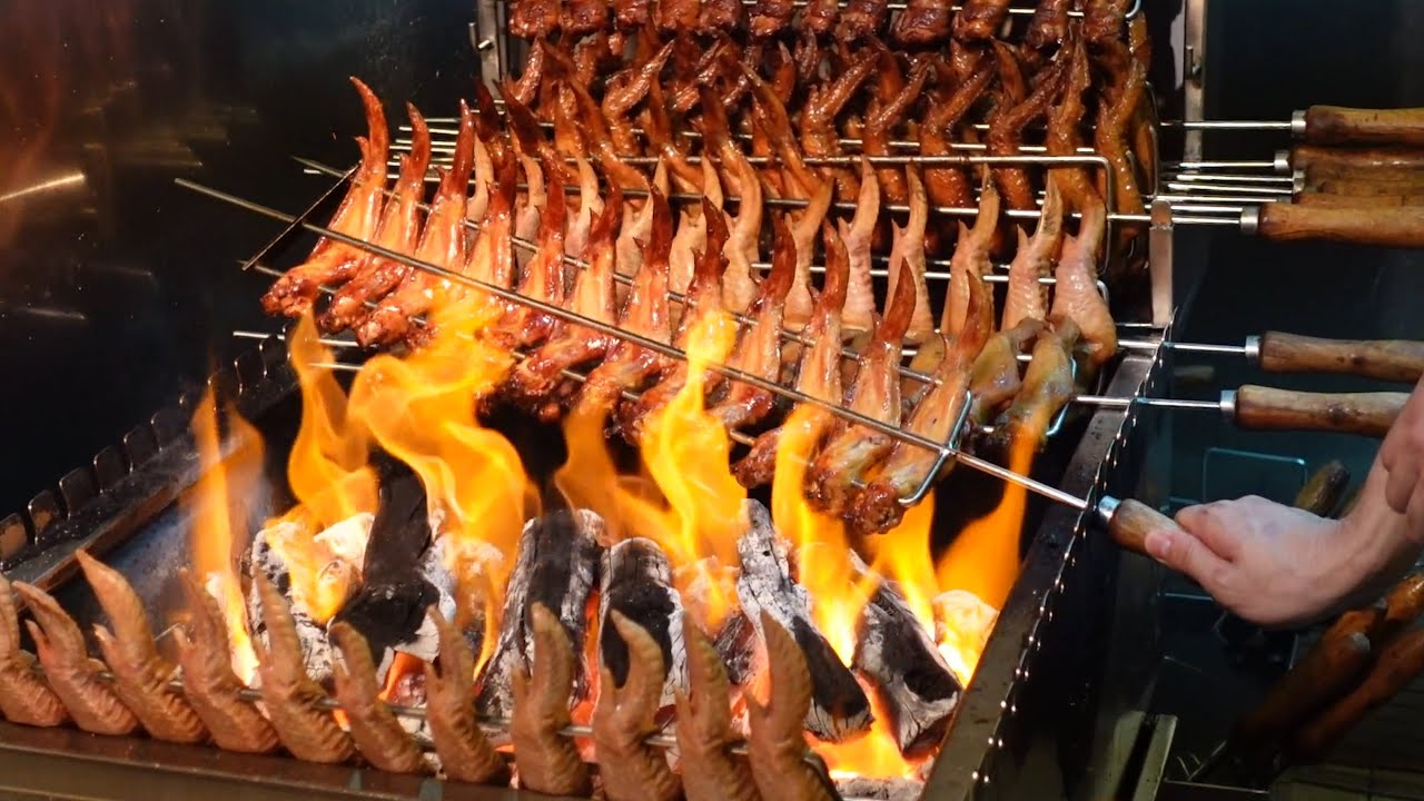 Best Charcoal Grilled BBQ Chicken Wings  碳烤鸡翅 and Satay 沙嗲串. | SINGAPORE HAWKER FOOD