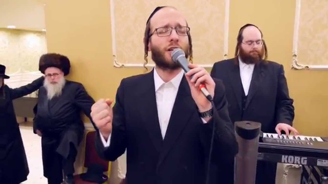 Dance! Wedding with Menachem Moskowitz and Naftali Schnitzler | רקוד! חתונה חסידית מנחם מאשקאוויטש