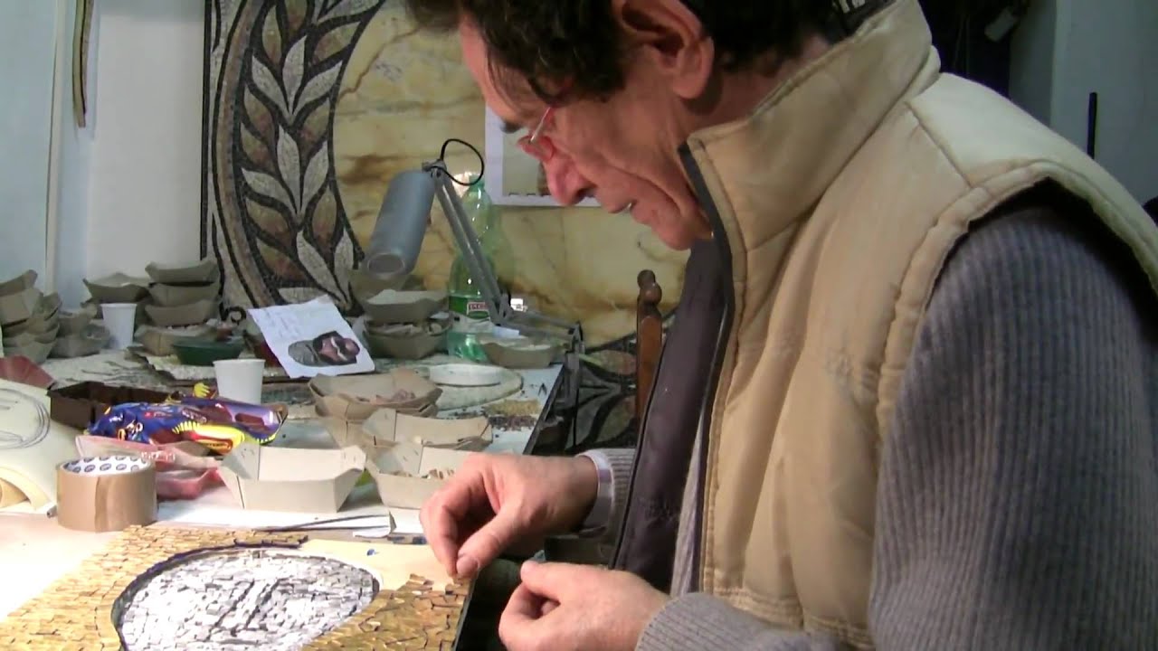 Costantino Buccolieri, mosaicista - Mosaic artist in Rome, close to Piazza Navona