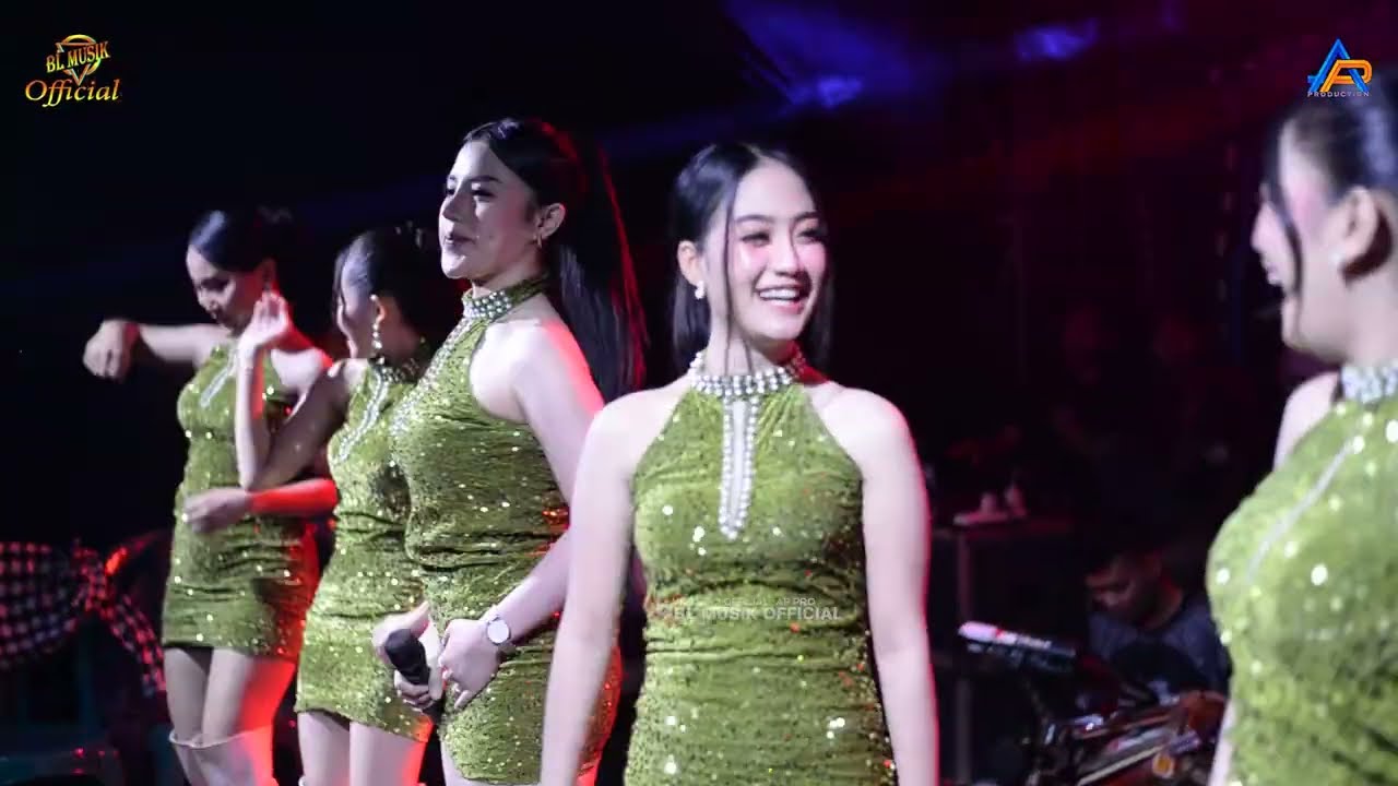 OPENING TERBARU - HARAPAN MENJADI KENANGAN- COVER SYAHLAAYU - BLMUSIK LIVE IN BATUCINA