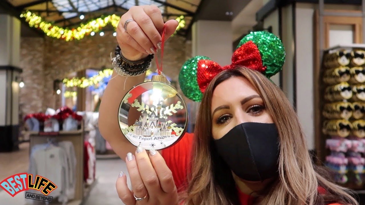 Downtown Disney Update! New Decor, Merch & Treats + The Starbucks 2020 Holiday Menu & Cups are Here!