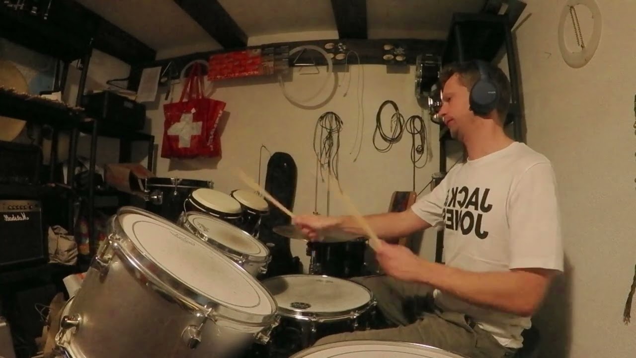 Bongo Party by hubidrum
