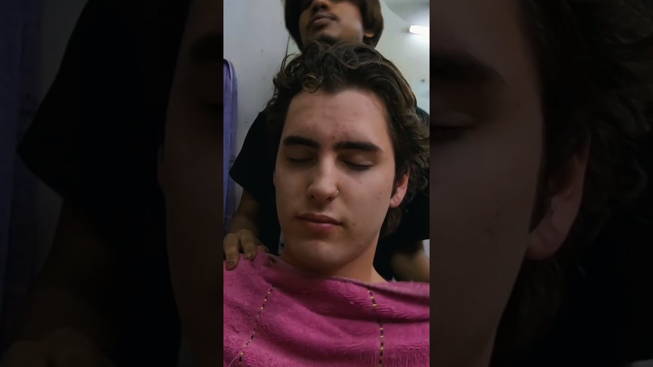 Luke Damant gets a $0.60 shave in Pakistan 🇵🇰#shorts
